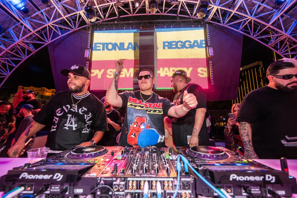 6.1.24-DAYLIGHT NEON-VIBRA REGGAETONLANDIA-76